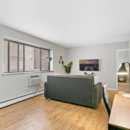 Stunning 1Br Apartment At Center Of Lakeview - Oakdale 211 Chicago Extérieur photo