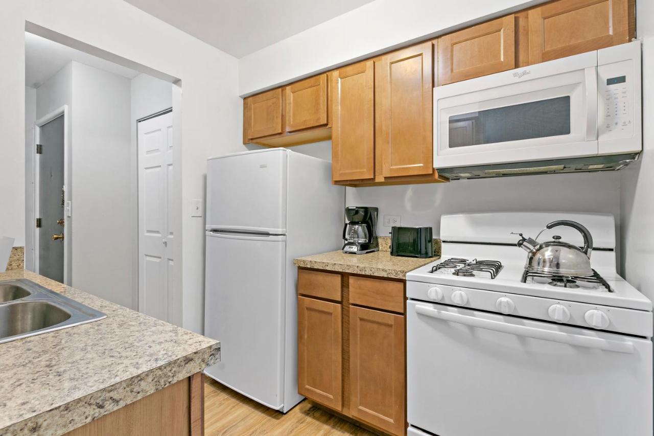 Stunning 1Br Apartment At Center Of Lakeview - Oakdale 211 Chicago Extérieur photo